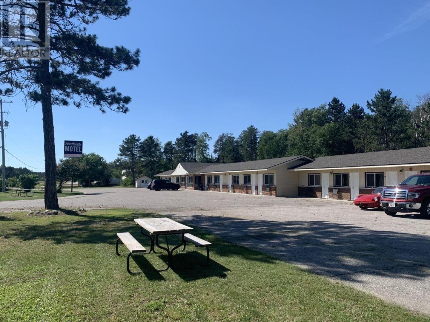 Northside Motel Vermilion Bay Extérieur photo