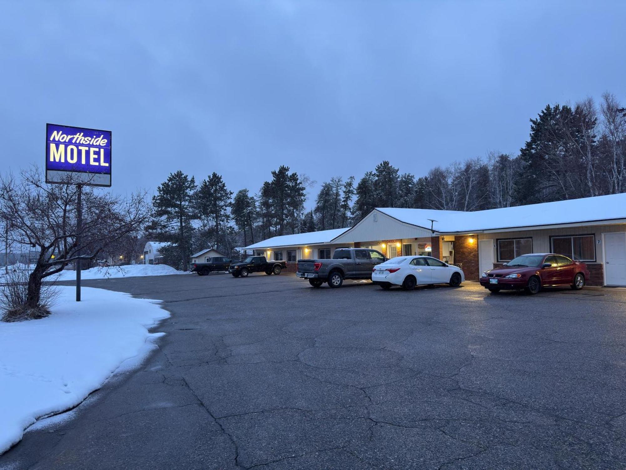 Northside Motel Vermilion Bay Extérieur photo